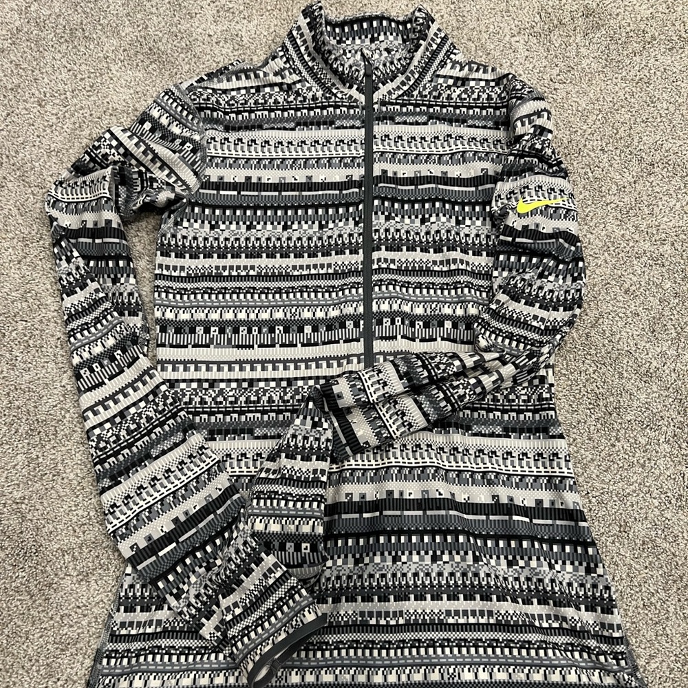 Nike Pro Drifit Half Zip